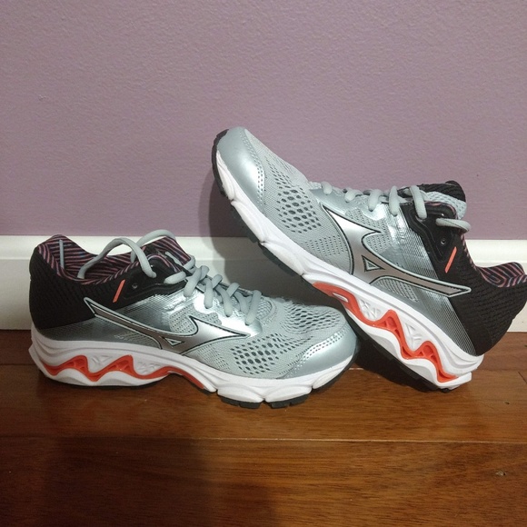 mizuno wave inspire 5 red